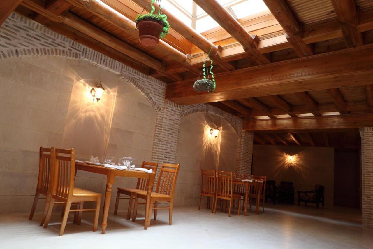 Hotel Asl Bukhara Esterno foto